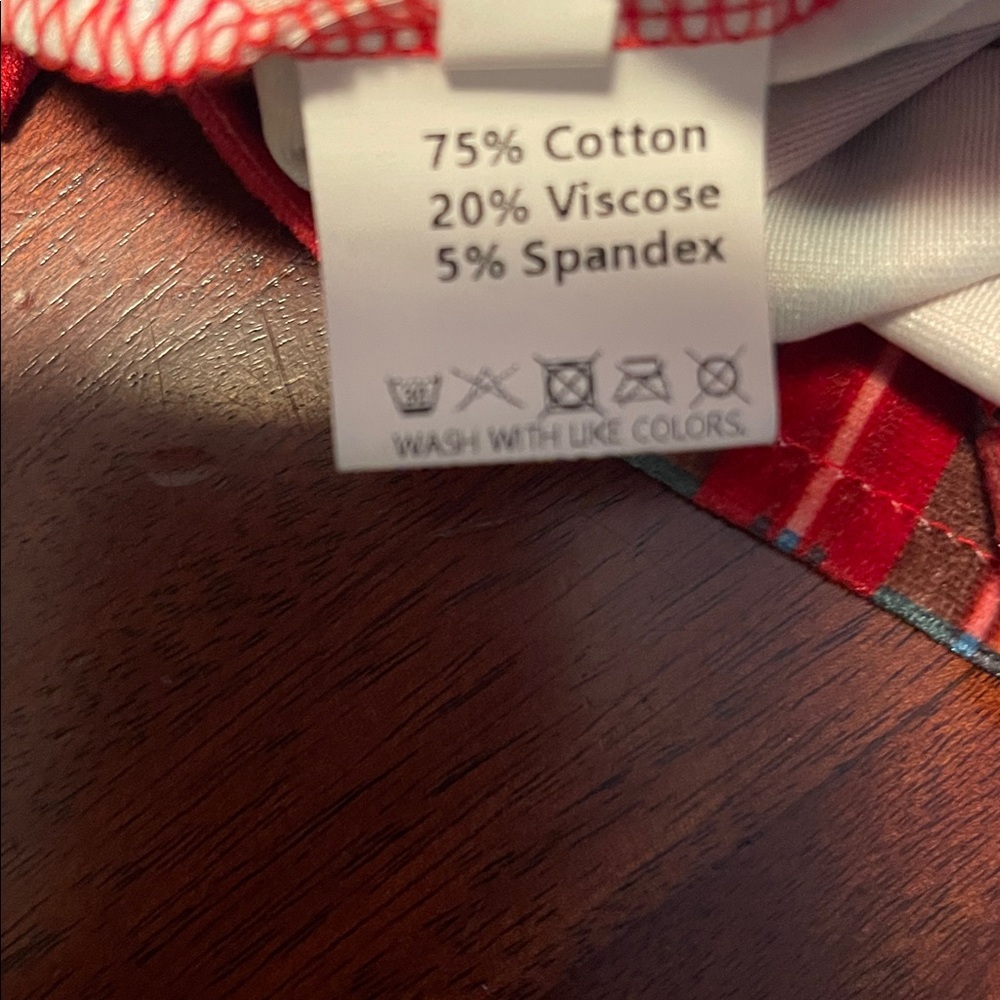 Holiday blouse size medium - Picture 6 of 8